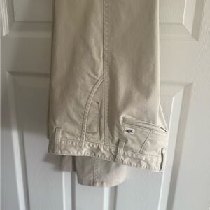 Dockers Men's Light Khaki Chinos